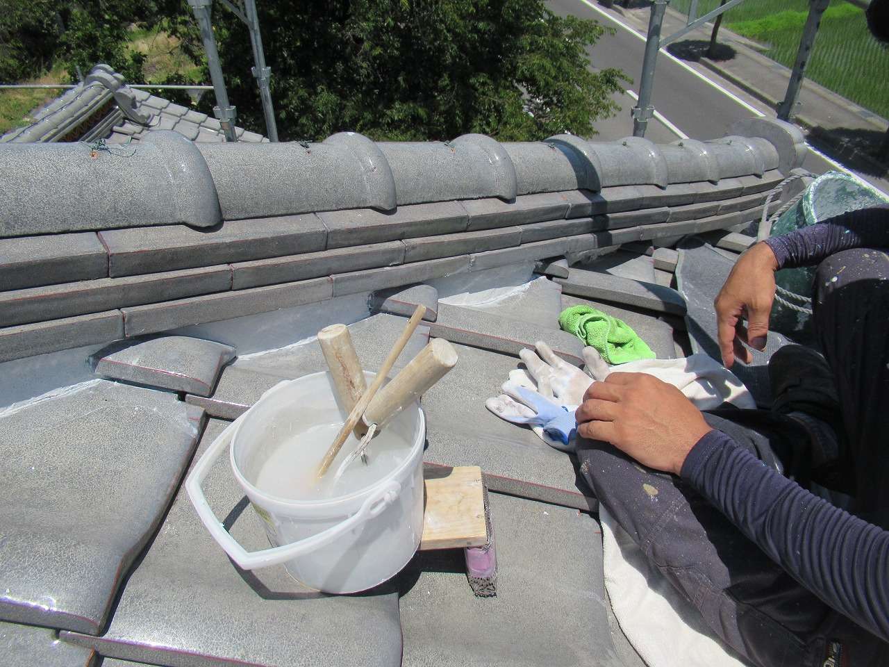 山梨県での屋根漆喰作業は株式会社クリーンにお任せください！！