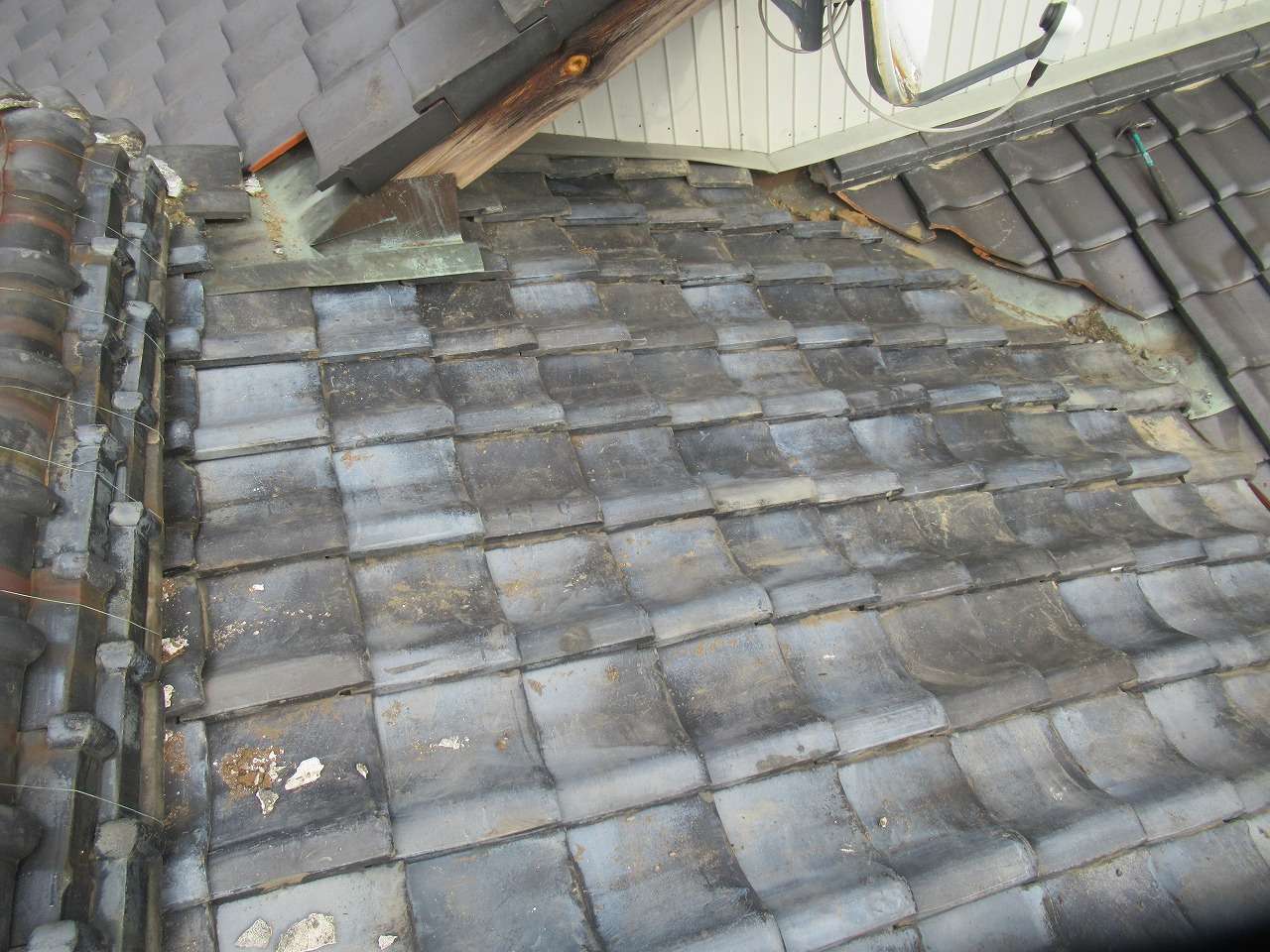笛吹市の屋根補修工事を行いました！