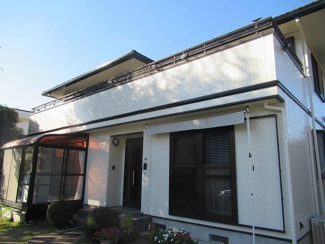 富士川町で屋根外壁塗装工事が完成しましたので、ご紹介させていただきます！