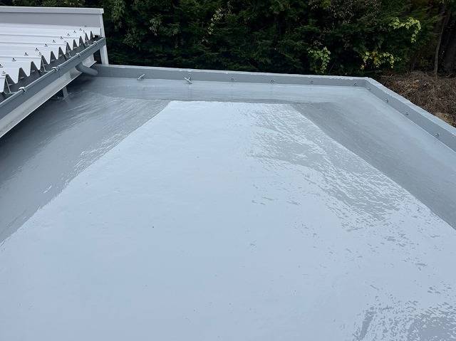 富士河口湖町で倉庫の屋上防水工事を行いました！
