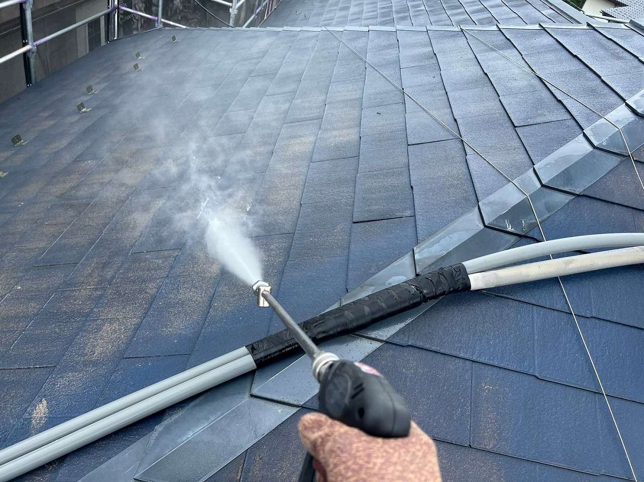 甲府市　屋根塗装　高圧洗浄