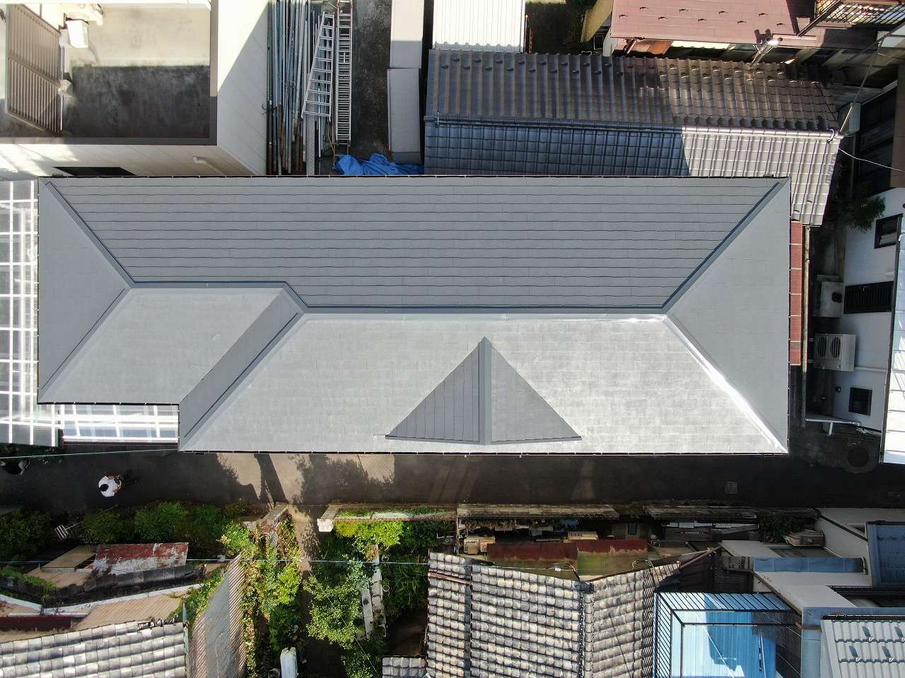 甲府市　屋根塗装　スレート屋根　塗装後　完成写真　ドローン