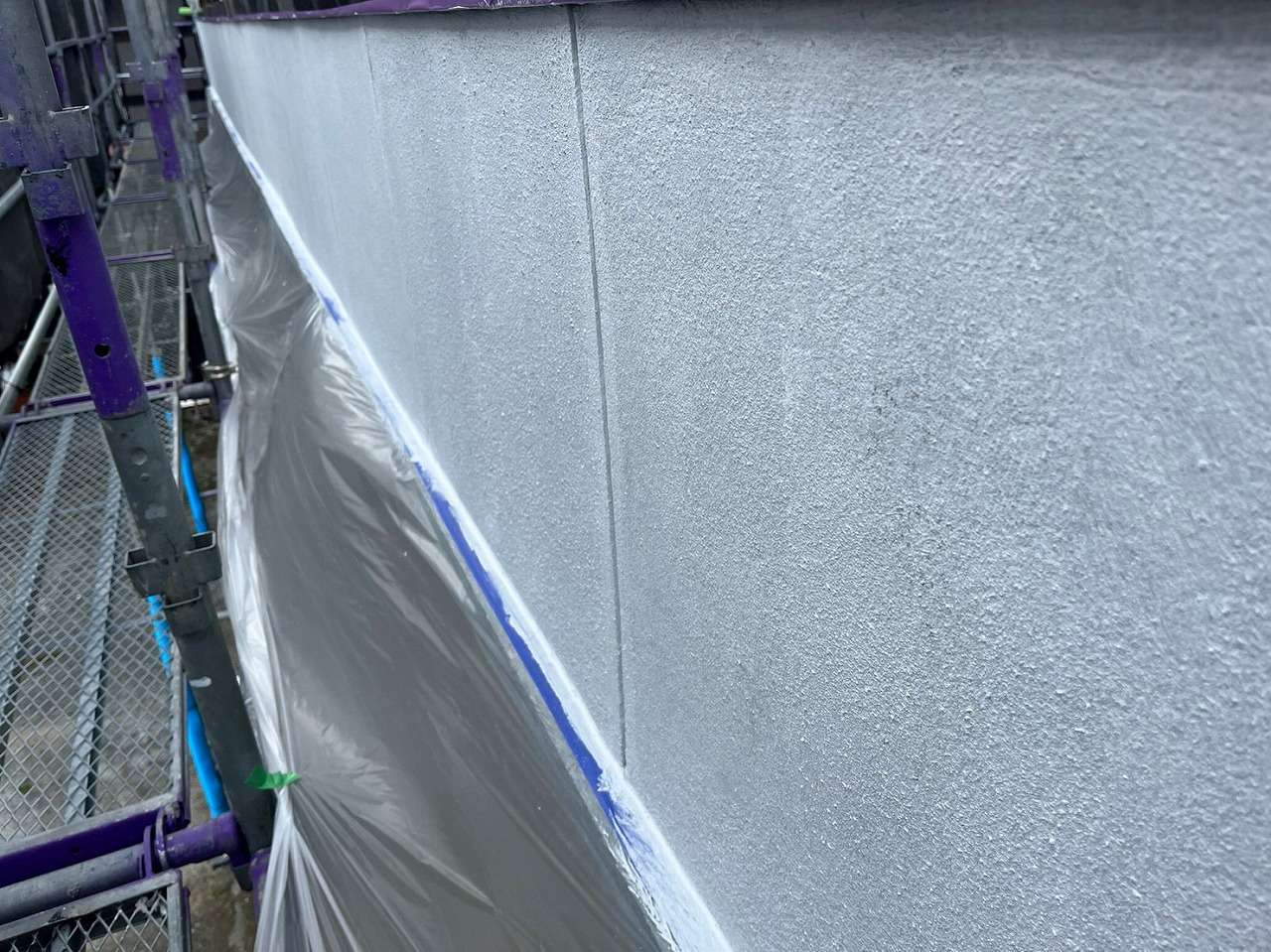甲府市　外壁塗装　洗浄　下塗り