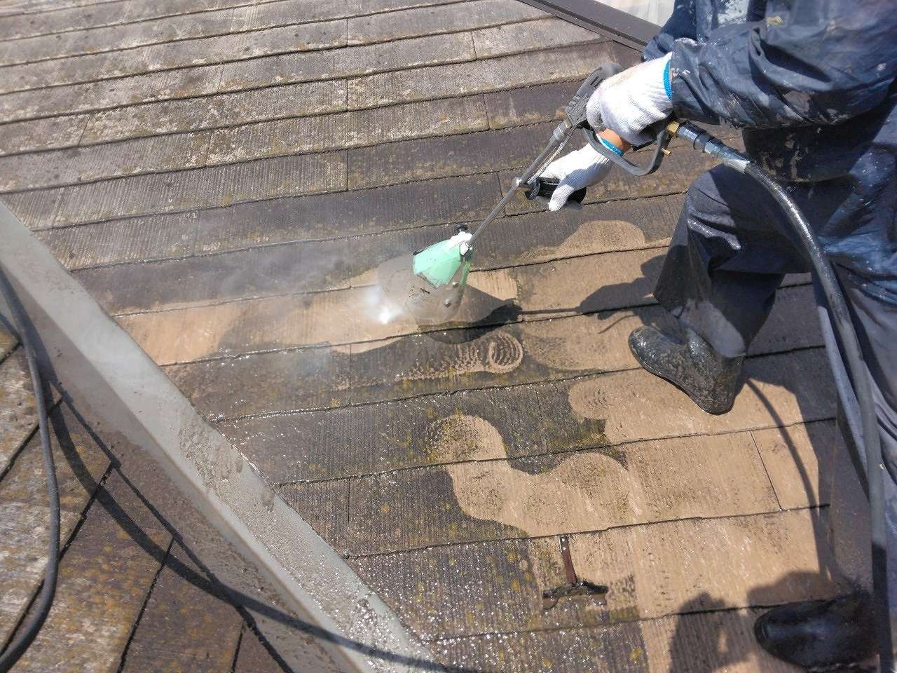韮崎市　屋根塗装　高圧洗浄　