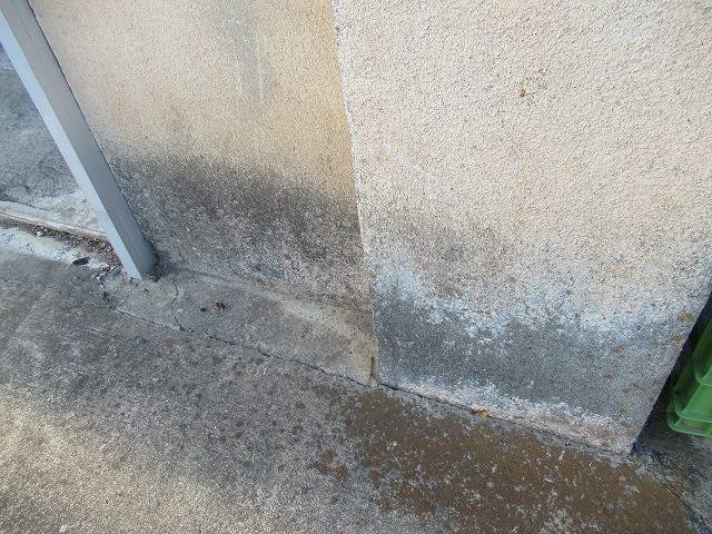 上野原市で車庫の外壁塗装工事を行いました