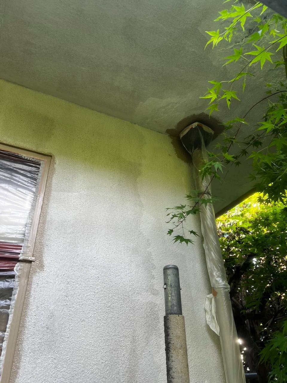 甲府市で鉄筋コンクリート造の住宅の塗装工事を行いました