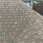 山梨市にて屋根の塗装を行い落ち着いた感じのスタイリッシュな屋根に仕上げました